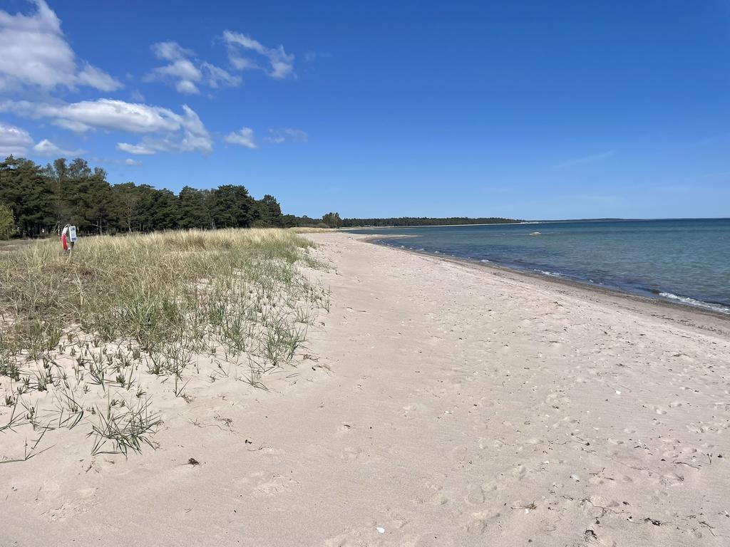 Kort promenad till havet och fantastisk sandstrand