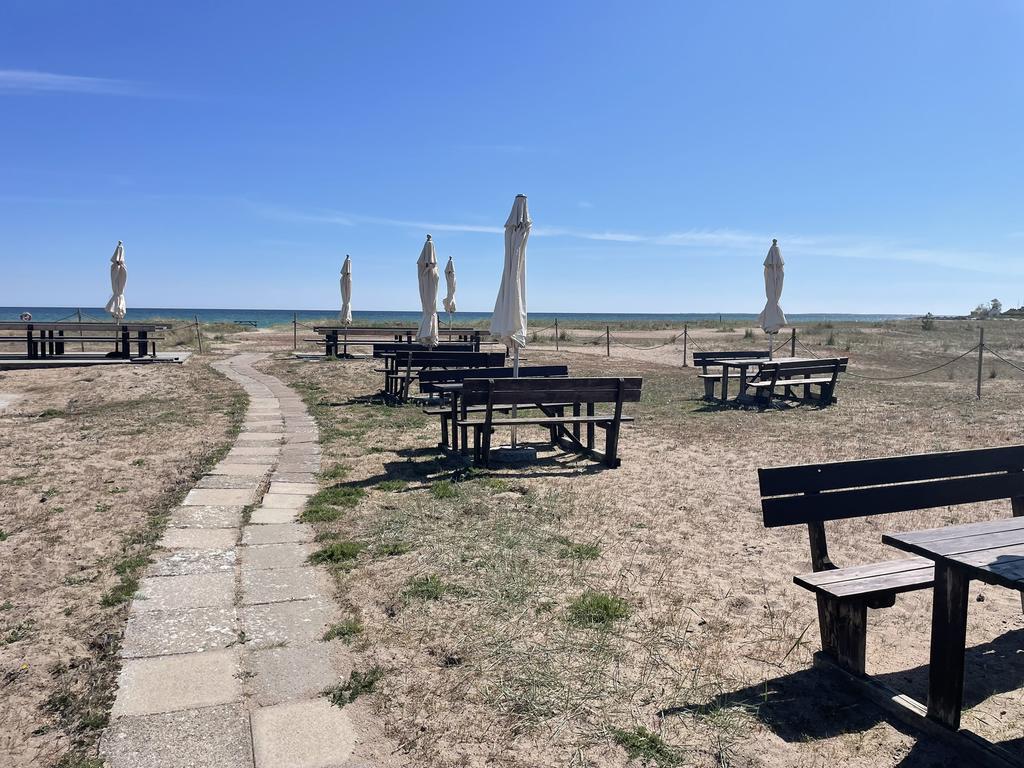 Kort promenad till havet