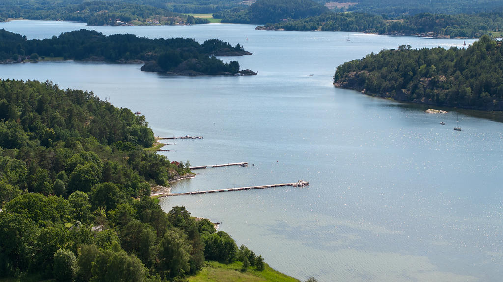 Beläget i Ljungskile där fjället möter fjorden 