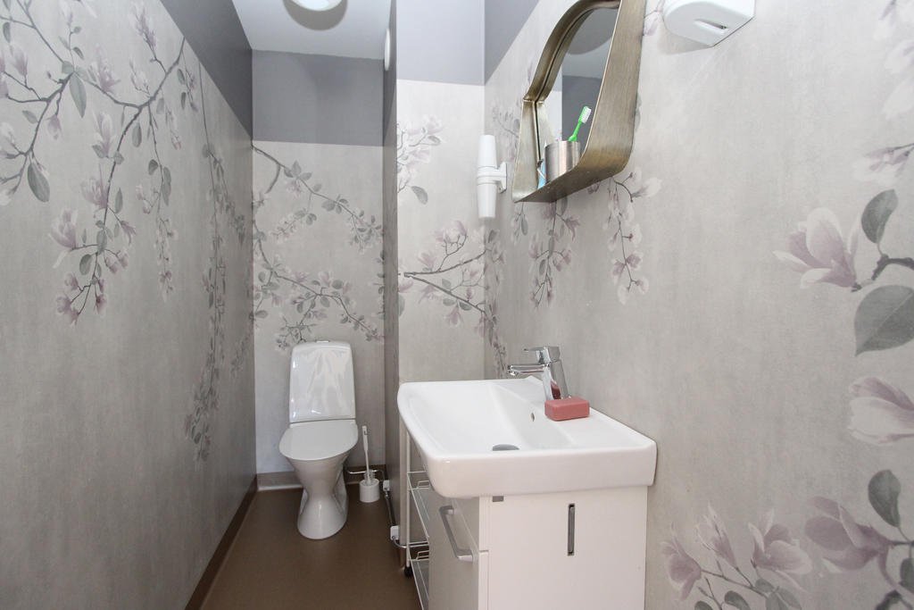 Wc (bpl)