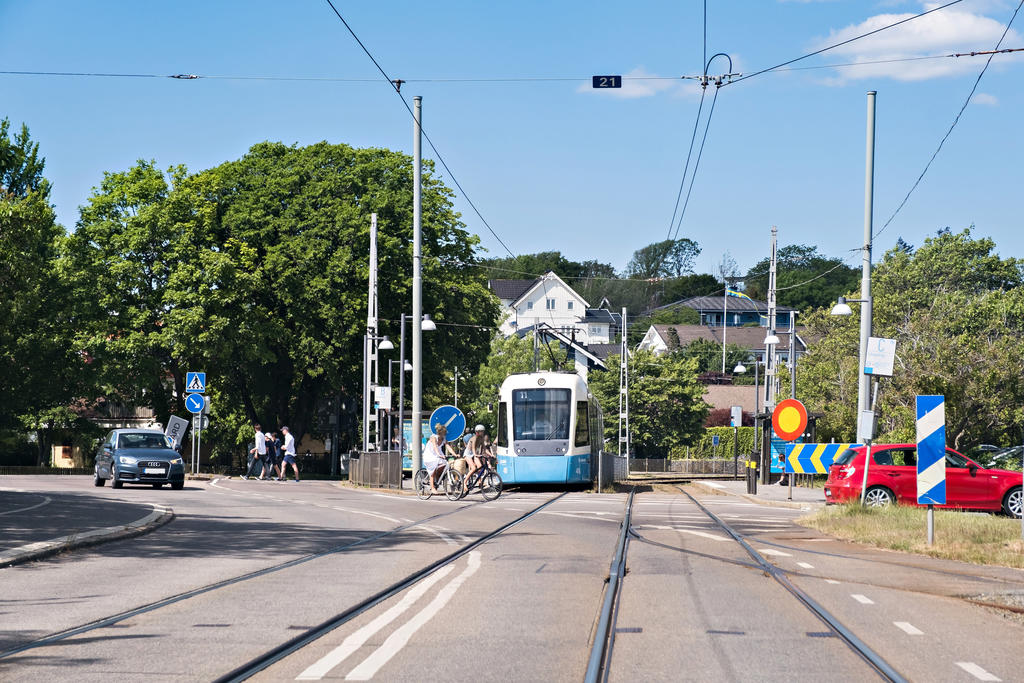 Få förunnat att kunna åka spårvagn direkt till villan