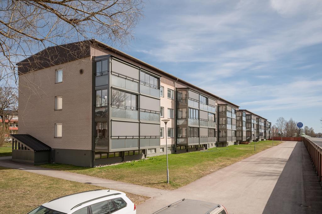 Inglasad balkong i västerläge!