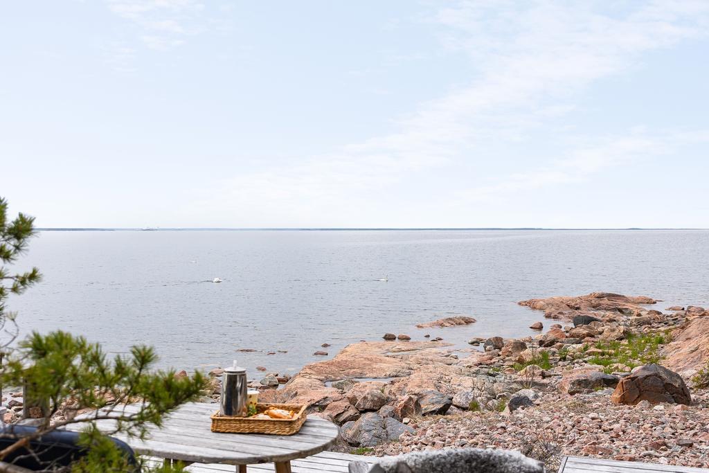 Uteplats vid vattnet 