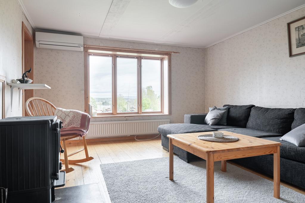 Hus 1