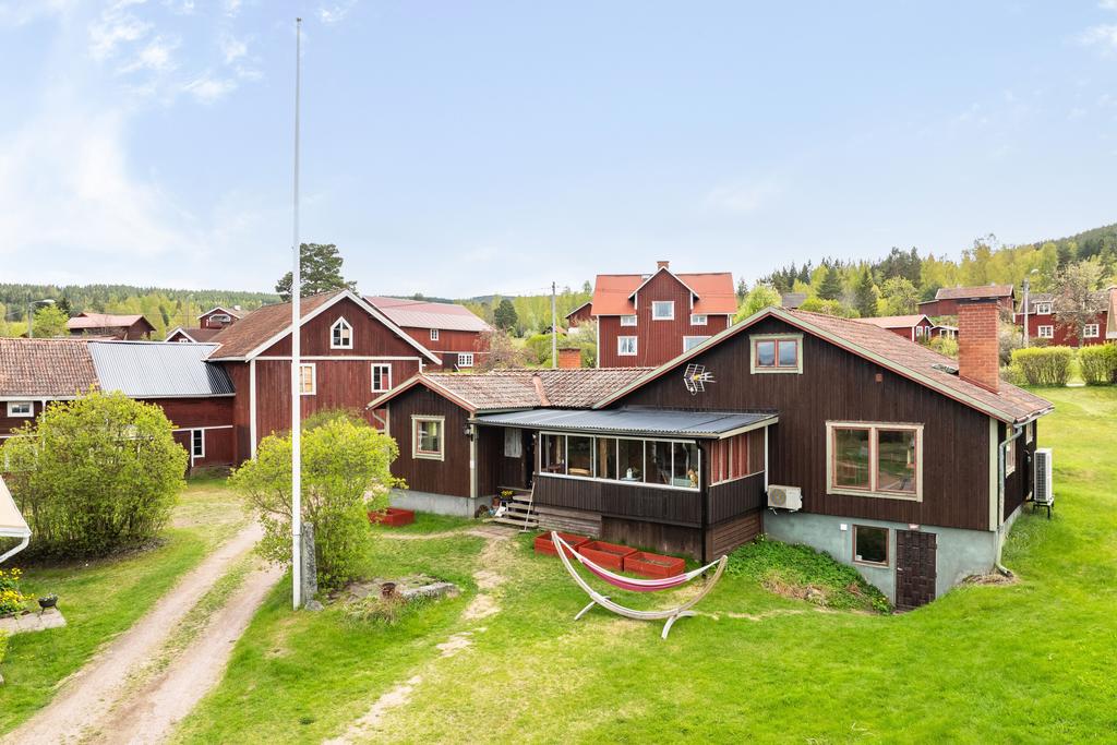 Hus 2