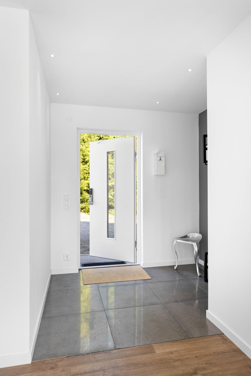 Hall med klinkergolv