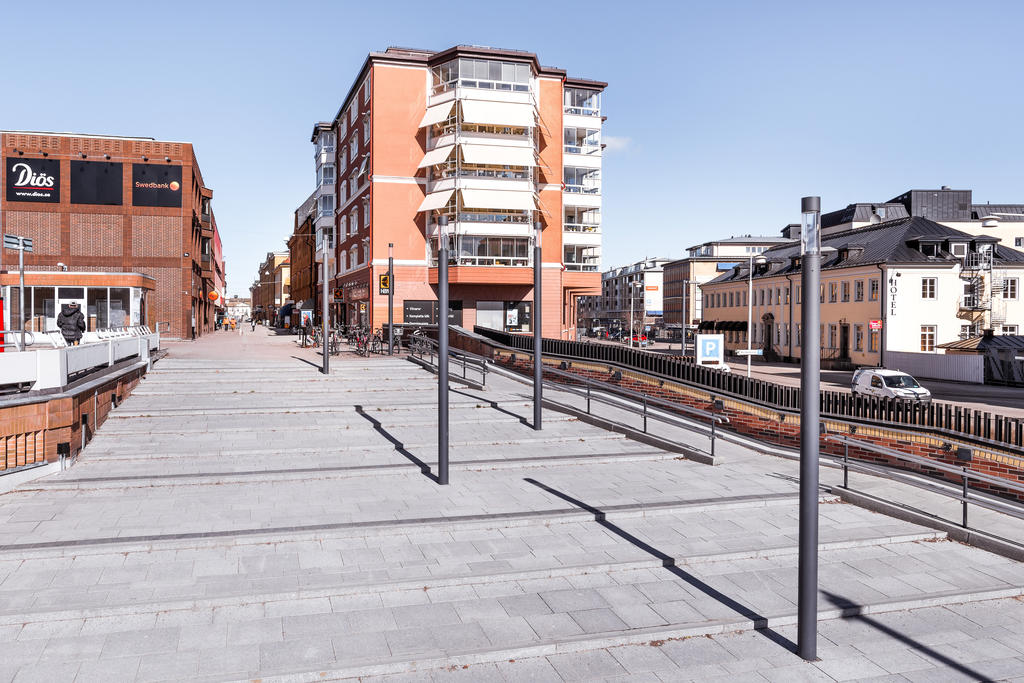 Åsgatan 10 -mitt i city