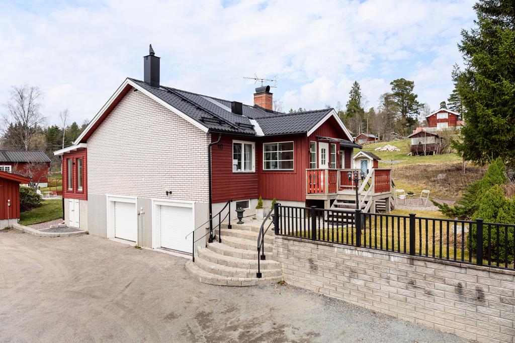 Korsarvsvägen 10