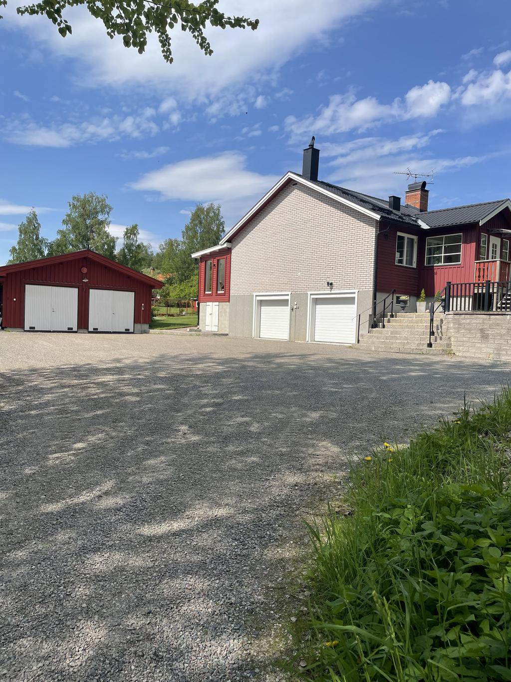 Korsarvsvägen 10