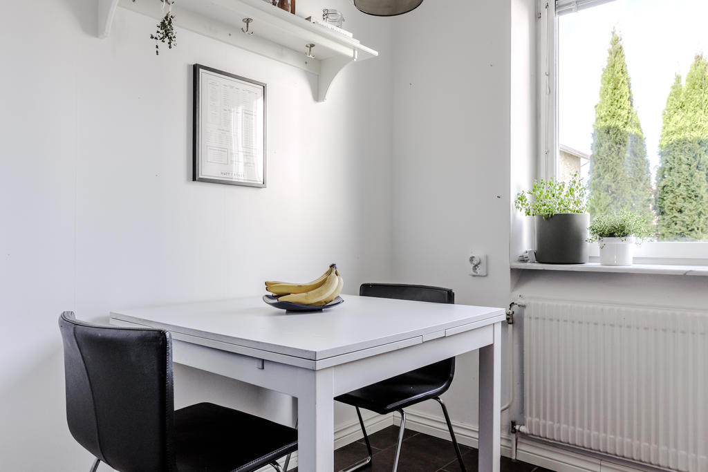 Plats för matbord i kök