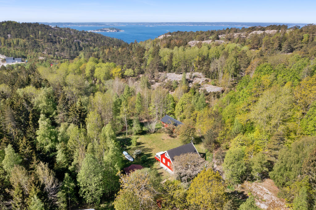Närhet ner till havet. 