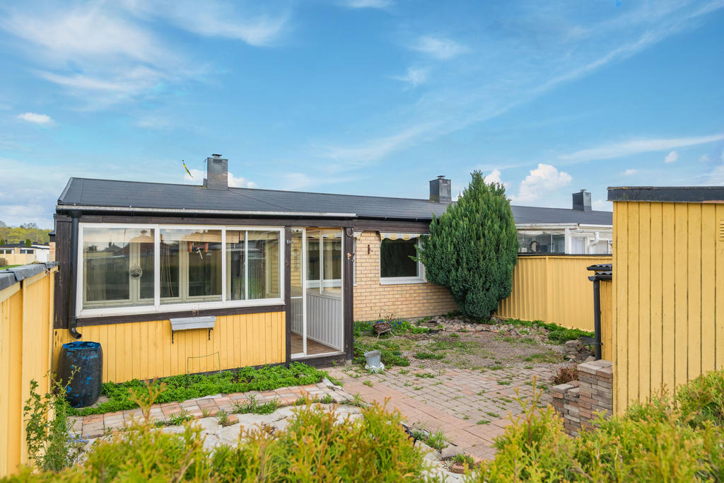 Inglasat uterum på trädgårdssidan