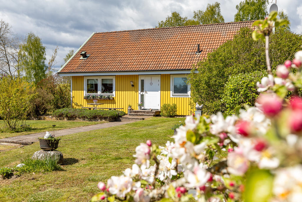 Välkommen till vackra Tomteby 114