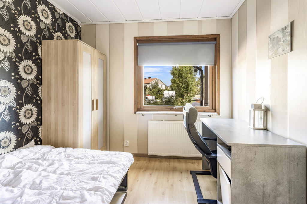 Arbetsrum/sovrum bv