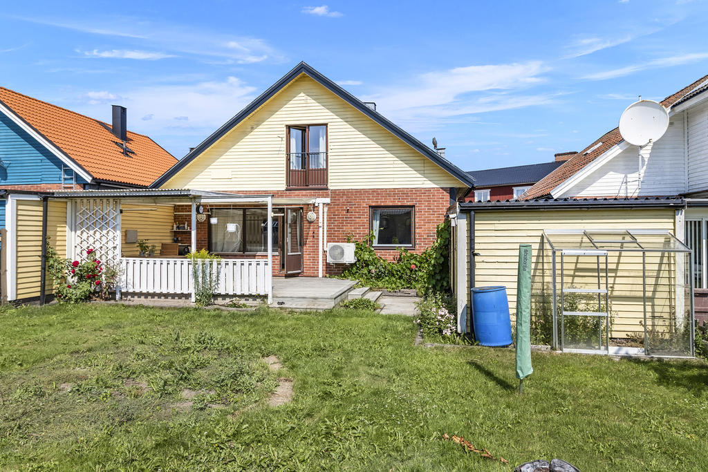 Lättskött trädgård