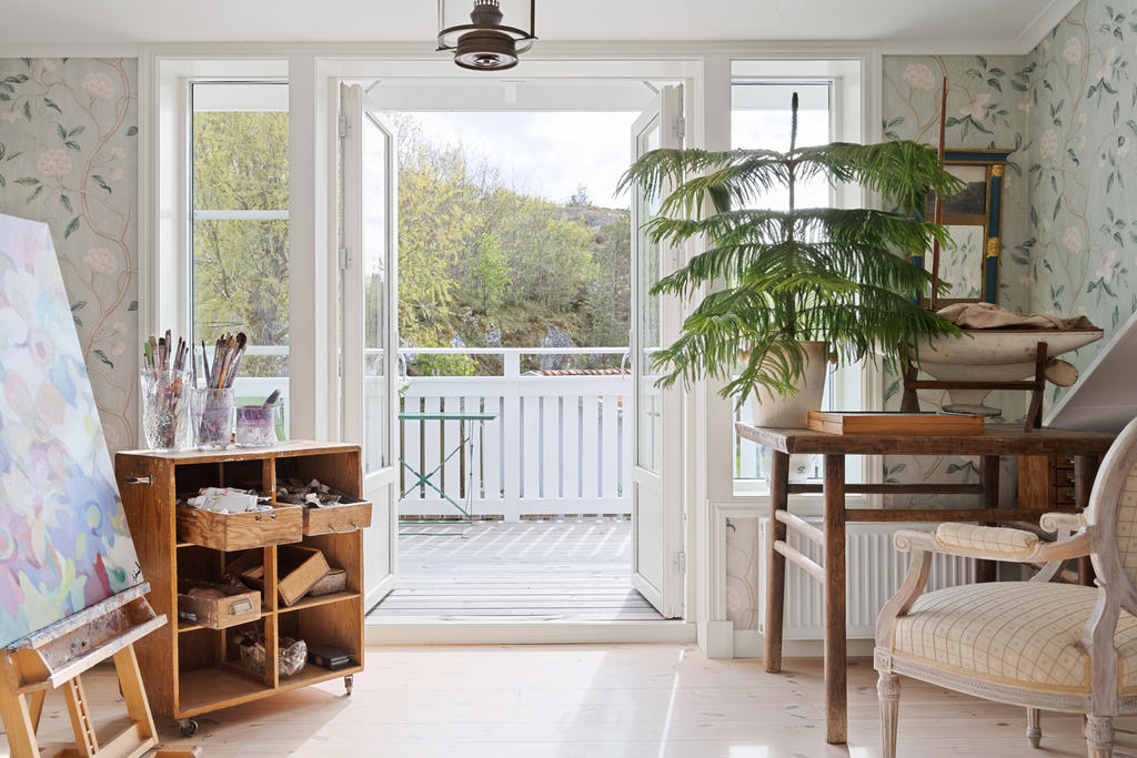 Stor balkong på övre plan för härliga kvällar med fantastiska solnedgångar
