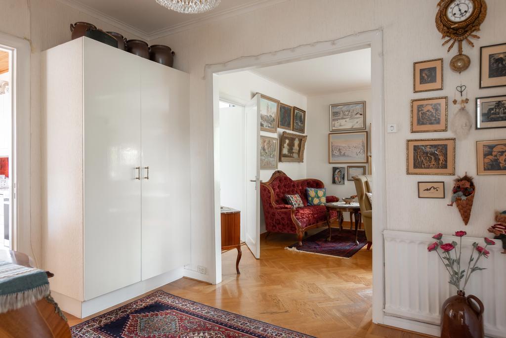 Entré övre plan/lägenhet 2 