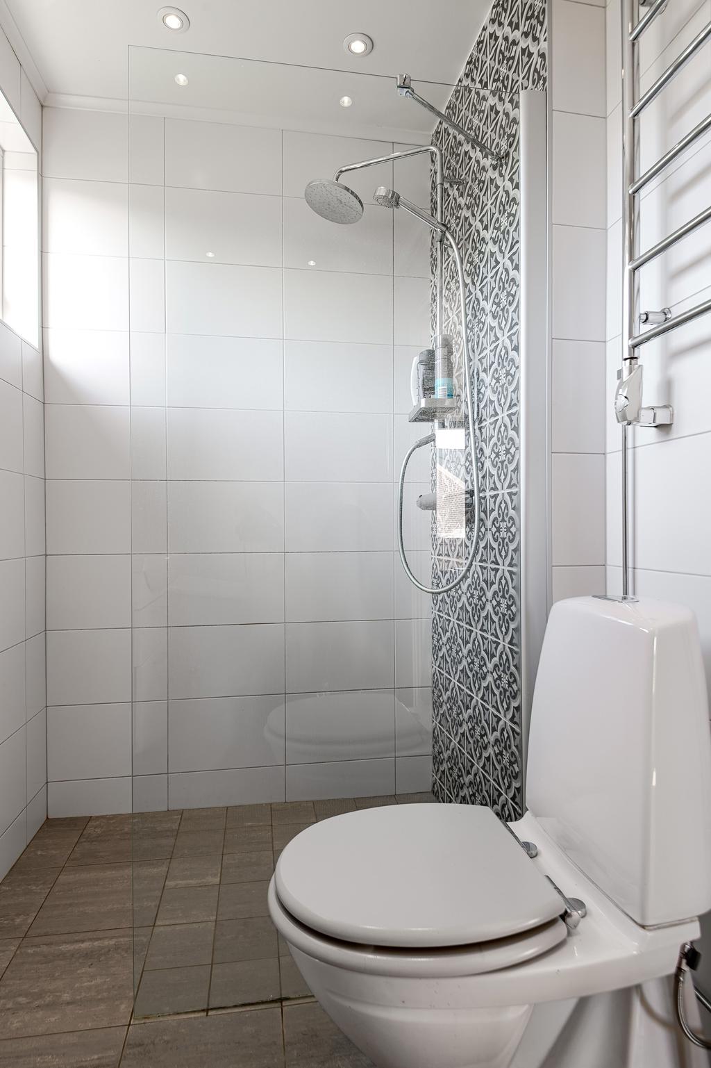 Huset
Badrum Ovanvåning