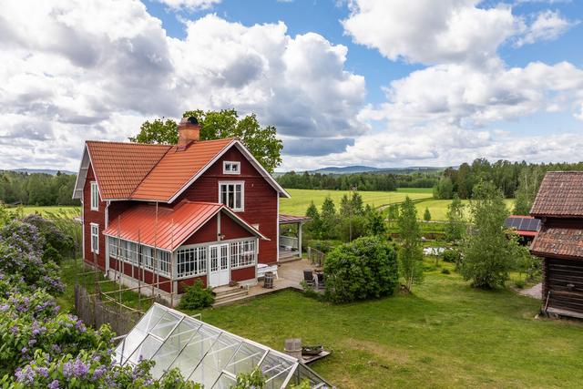 Vargnäs Åsledsvägen 30