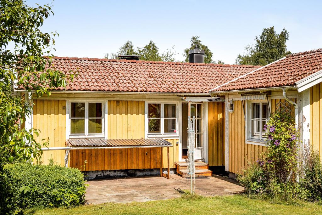 Utgången från köket/vardagsrummet
