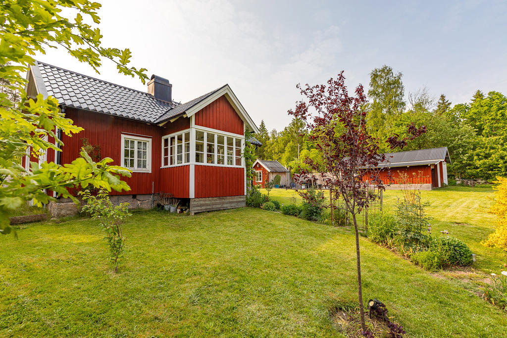 Punchveranda vad vy över åkrar