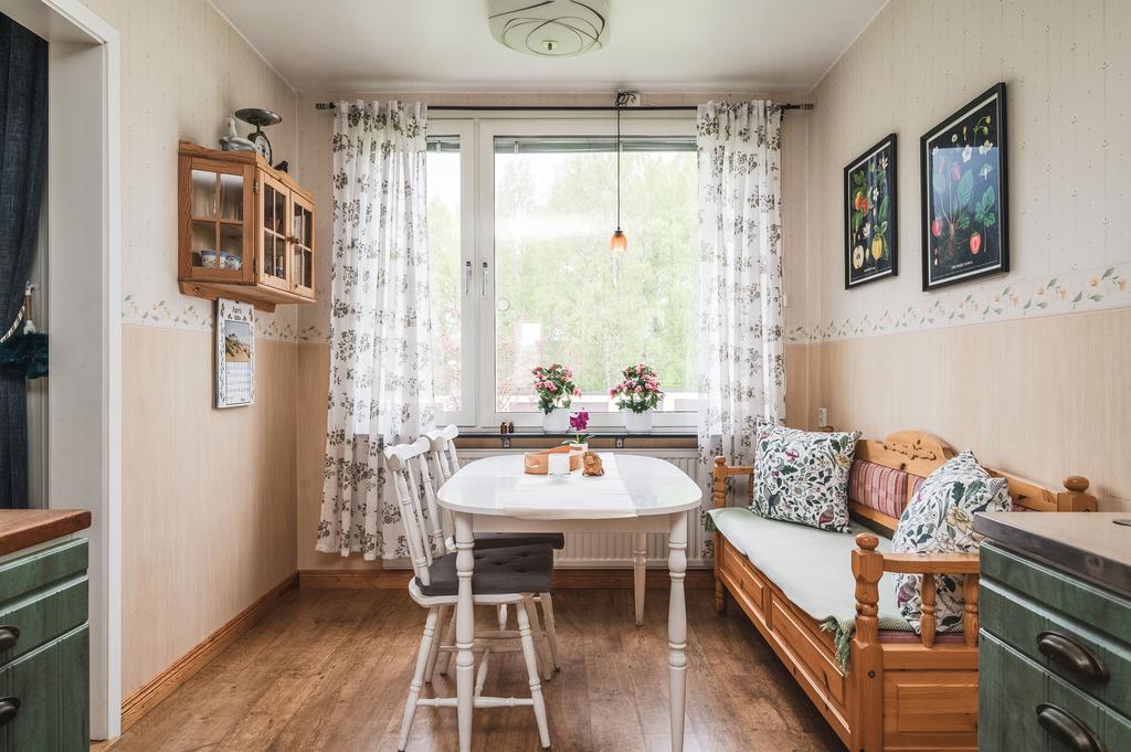 Här kan dina gäster slå sig ner medan du lagar mat!