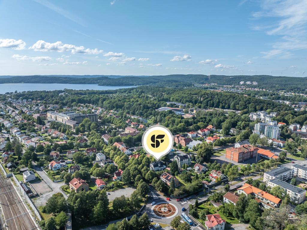 Centralt läge med närhet till det mesta. 