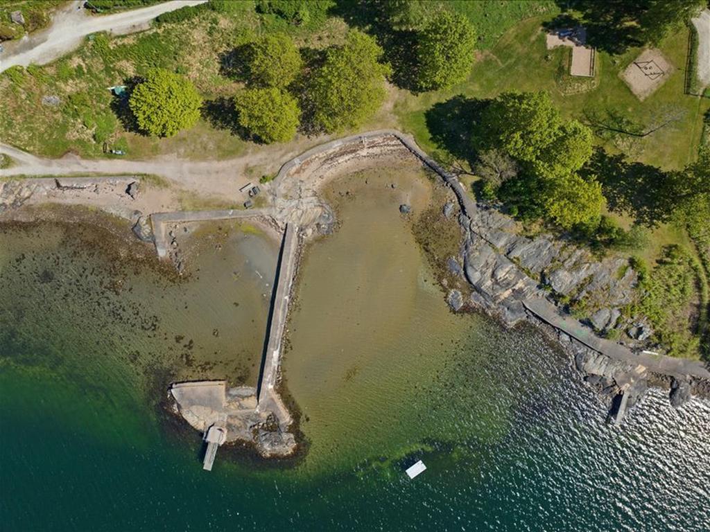 Vy ovanifrån med lekplats