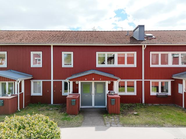Välkommen till Uppfartsvägen 8D!
