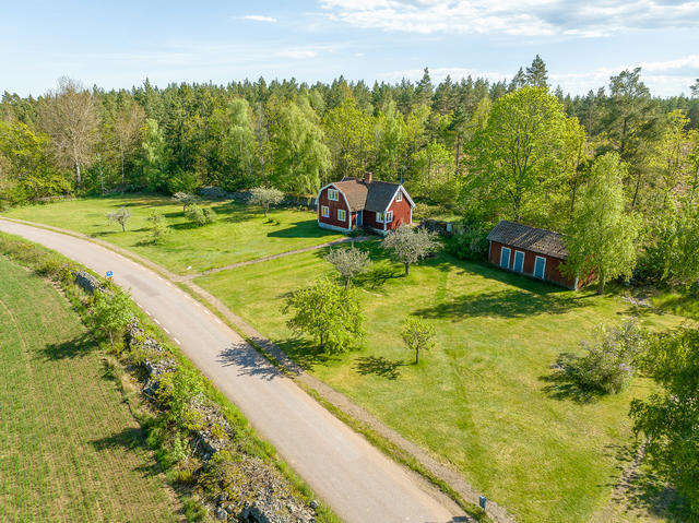 Varmt välkommen till Binnaretorp 122 