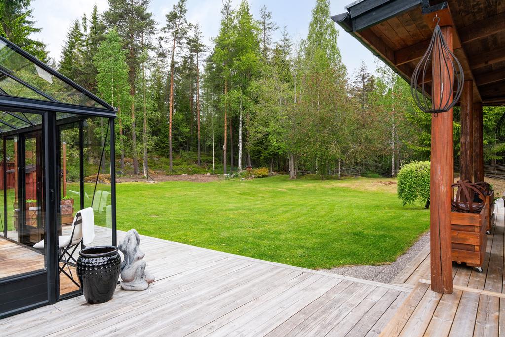 Ytor för ben med spring i