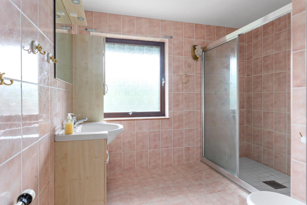 Helkaklat wc/dusch