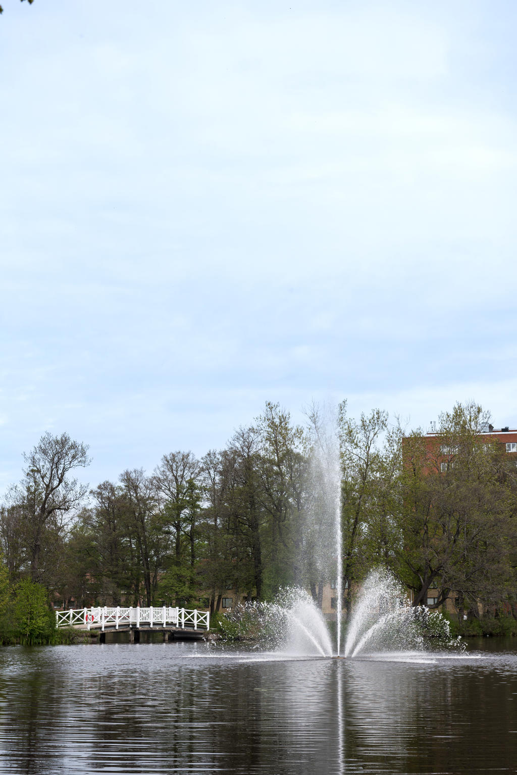 Närhet till Stadsparken och dammarna.