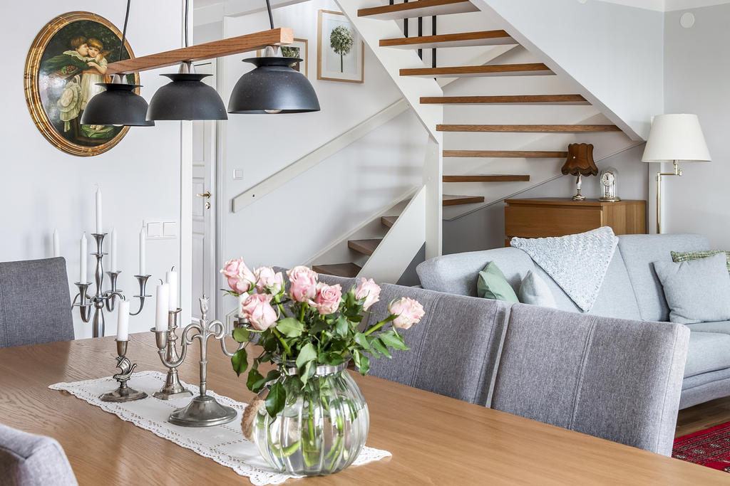 Matplats i vardagsrum