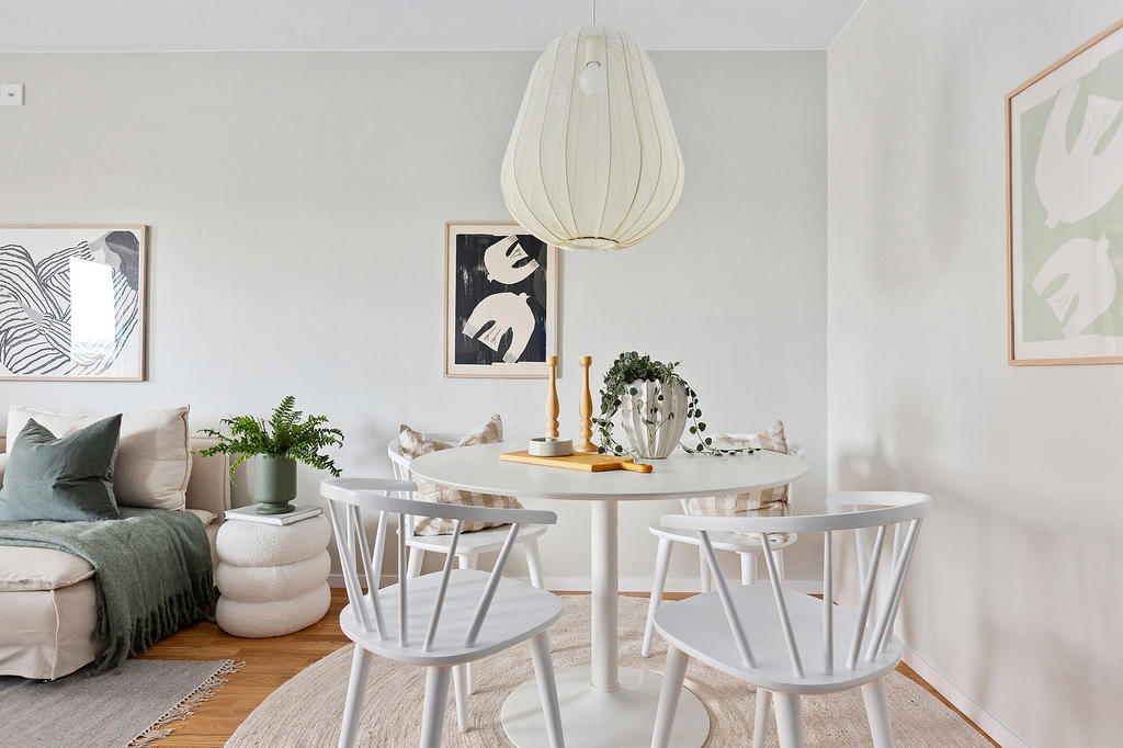 Gott om plats för matgrupp.