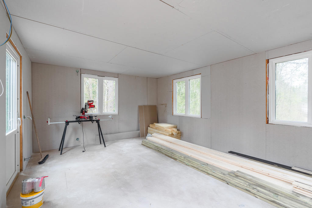 Gästhus med möjlighet att ställas om till två separata sovrum