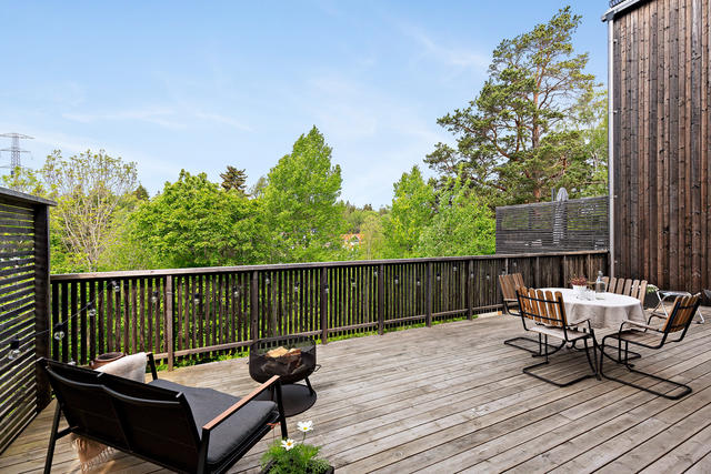 Underbar terrass i sydvästläge