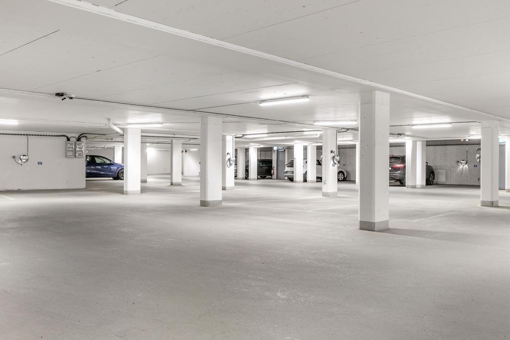 Garage under fastigheten