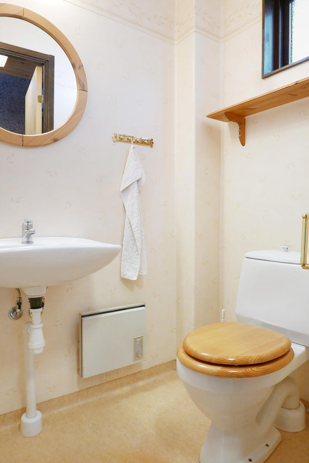 WC i entréhall 