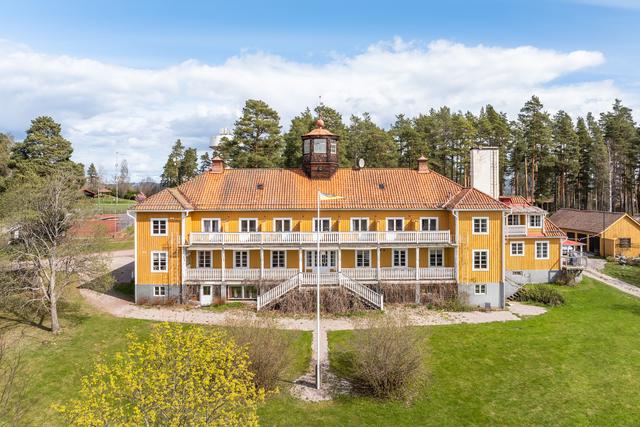 Hotellvägen 14, Insjön