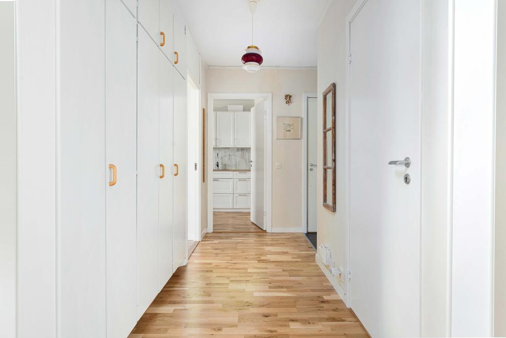 Inre hall