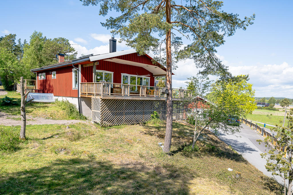 Det fina huset med den stora altanen