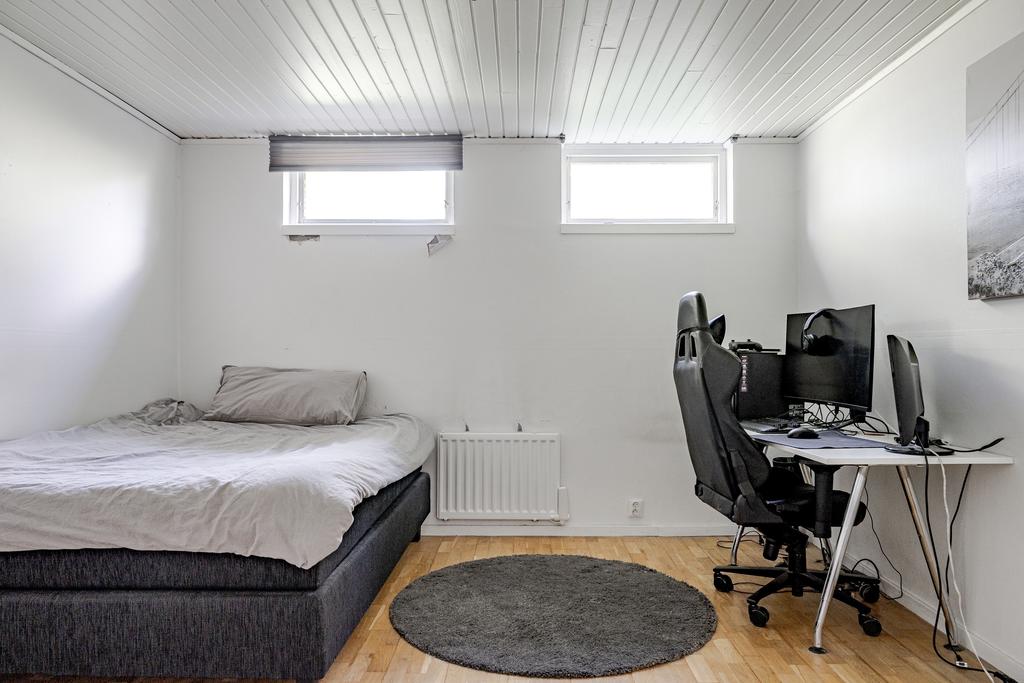 Sovrum 3 i källarplan