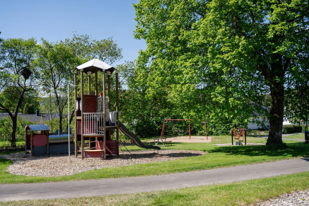 Lekplats i närheten