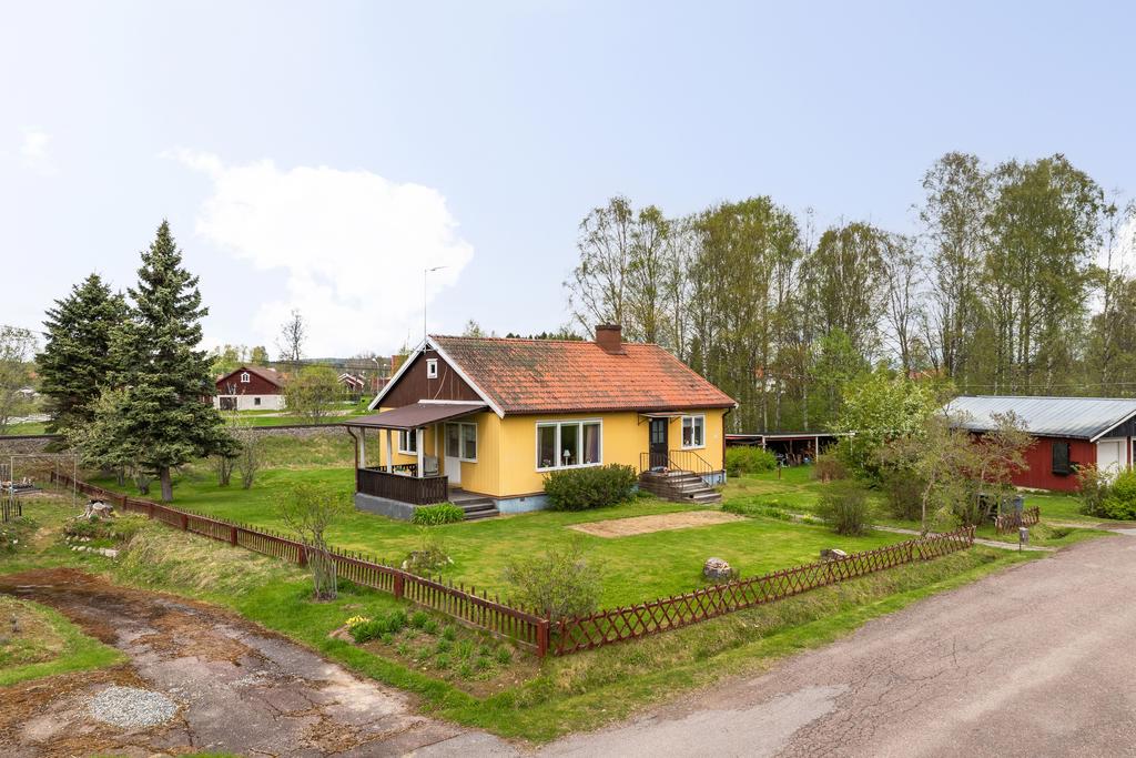 Myrholsvägen 16