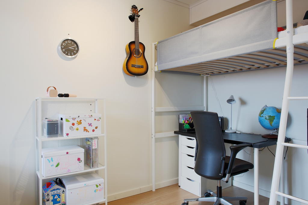 Sovrum 1 intill hallen 