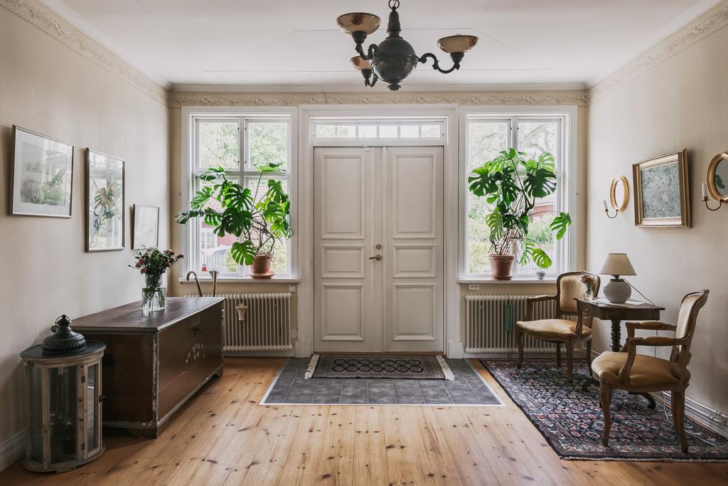 Entré till hall