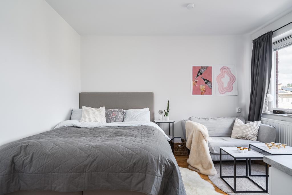 Plats för säng och soffa