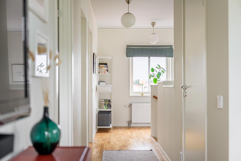 Hall på övre plan