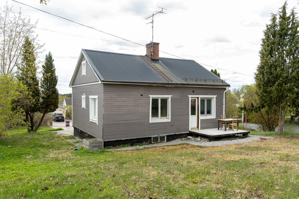 Baksida huset